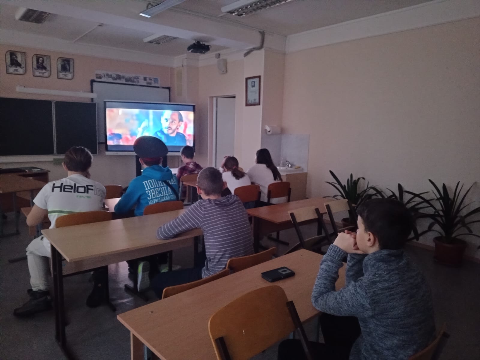 Реализация проекта «Всероссийские детские кинопремьеры».